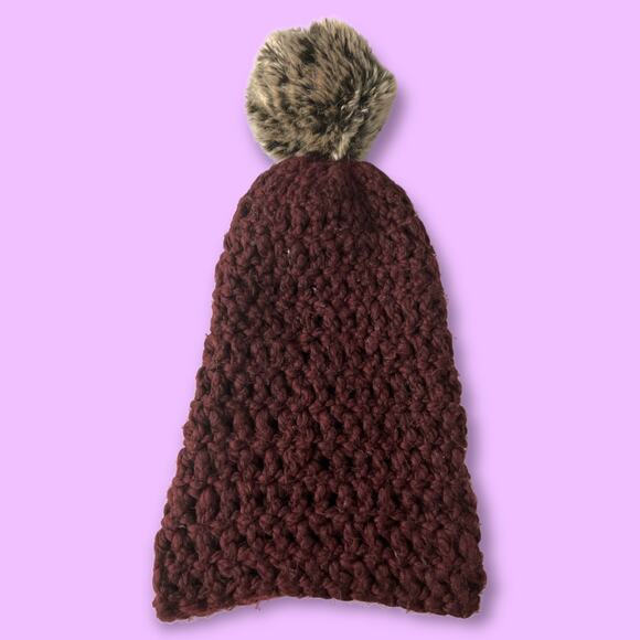Dena knit slouchy beanie hat burgundy red pom pom womens OS fuzzy - Picture 2 of 4